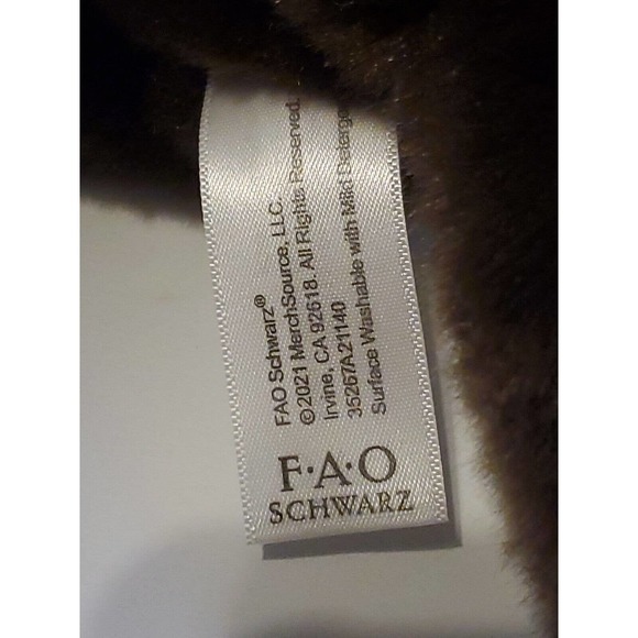 FAO Schwarz Adopt A Pet Toy Plush Chocolate Labrador Puppy - Picture 10 of 10